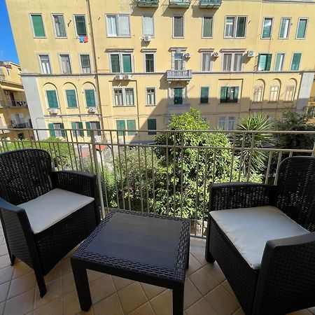 Nella'S Carlo III Apartment Nápoles Exterior foto